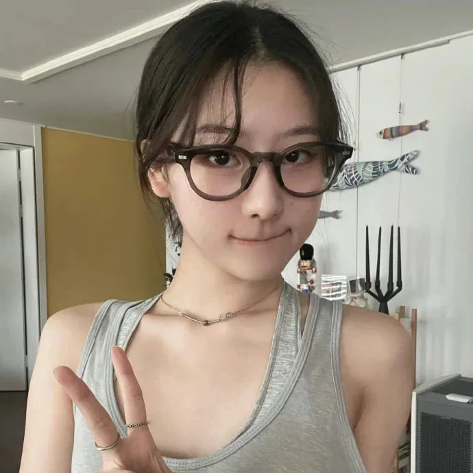 后天美女